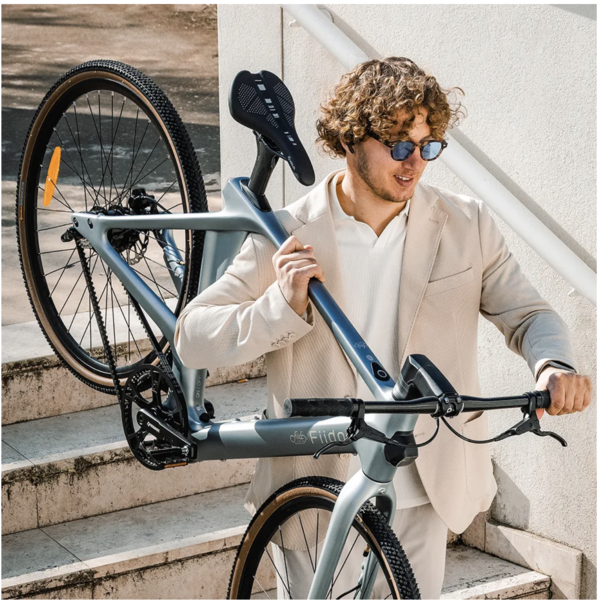 AIR ULTRA LIGHT CARBON FIBRE EBIKE