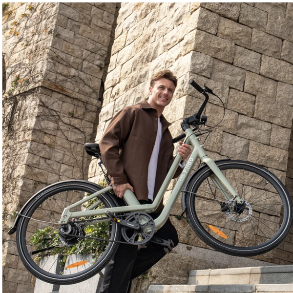 C700 City E-Bike