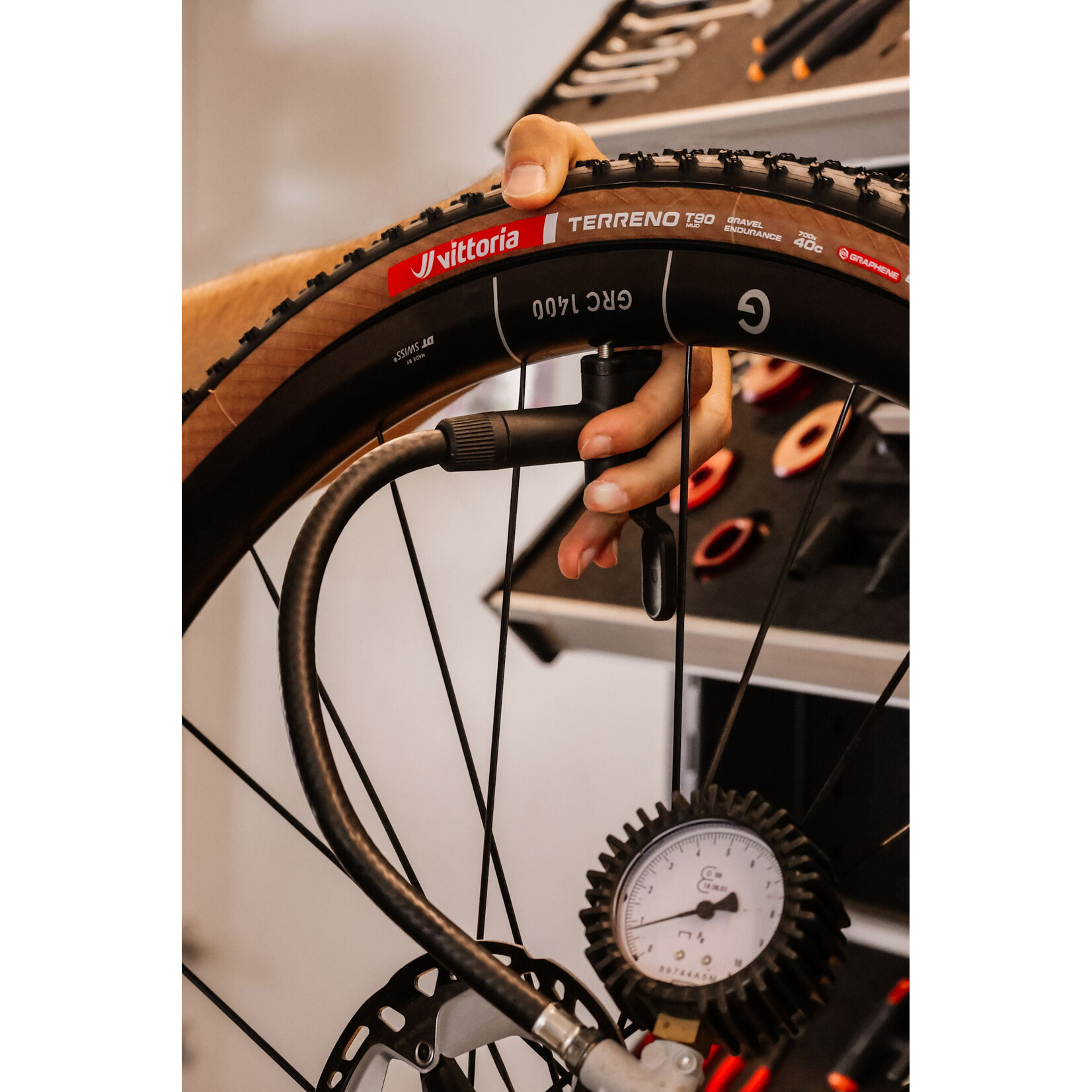 Vittoria VITTORIA  Terreno T90 Mud 700x40c Gravel Endurance Full Black G2.0 Tubeless Ready Tyre