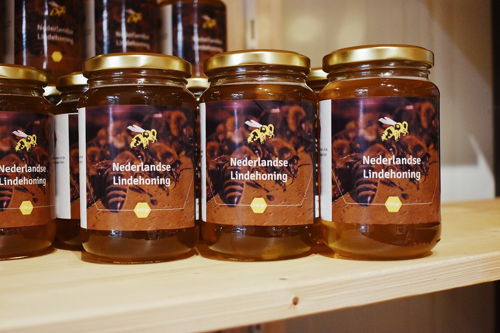 Wat is het verschil tussen supermarkt honing en imkerhoning?