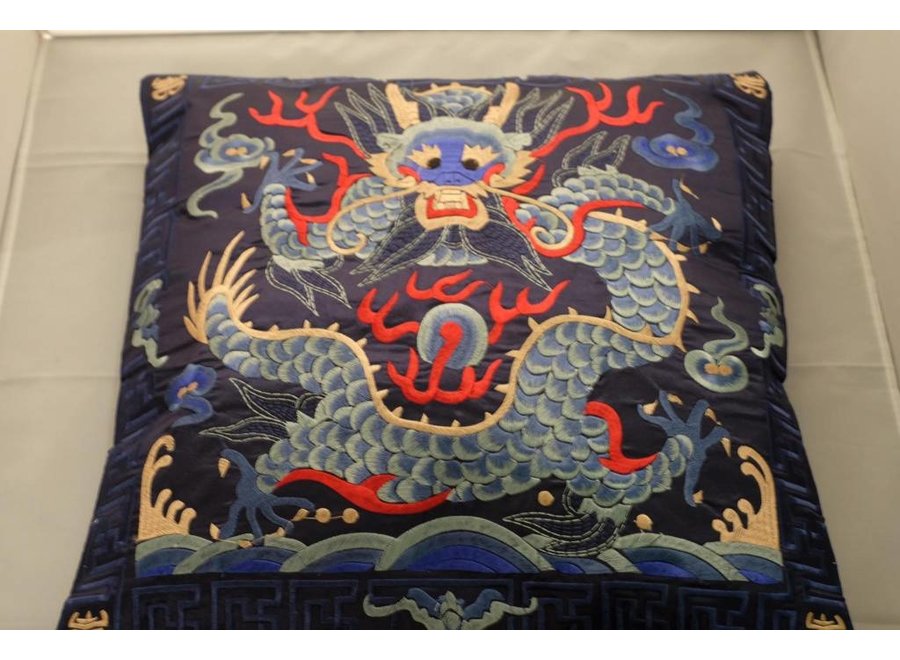 Chinesisches Kissen Handbestickter Marineblau Drache 45x45cm Ohne Füllung