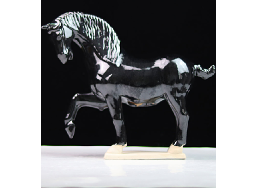 Cerámica China de la Dinastía Tang Horse Caballo Negro Hecho a Mano An41xP15xAl41cm