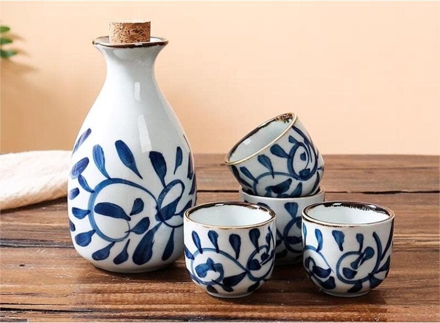 Sake Set Giftbox Blue White Handmade - Michiyo Set/5