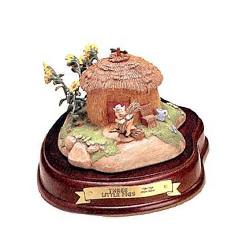 Figurine: Fifer Pig - Straw House