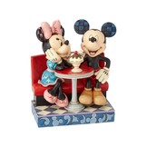 Figurine: Mickey & Minnie Mouse - Love Comes In Many Flavours