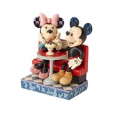 Figurine: Mickey & Minnie Mouse - Love Comes In Many Flavours