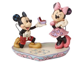 Figurine: Mickey & Minnie Mouse - A Magical Moment