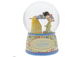 Snowglobe: Snowwhite - Sweetest Farewell