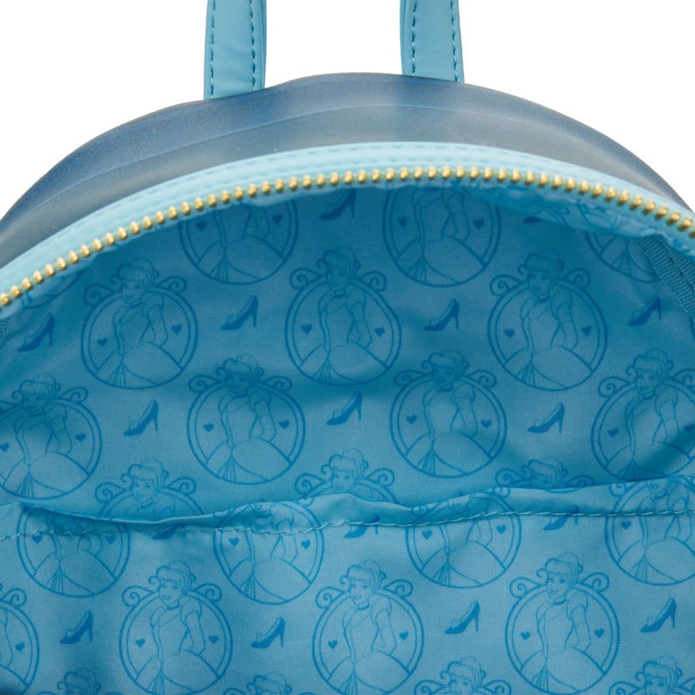 Backpack: Cinderella - Scenes