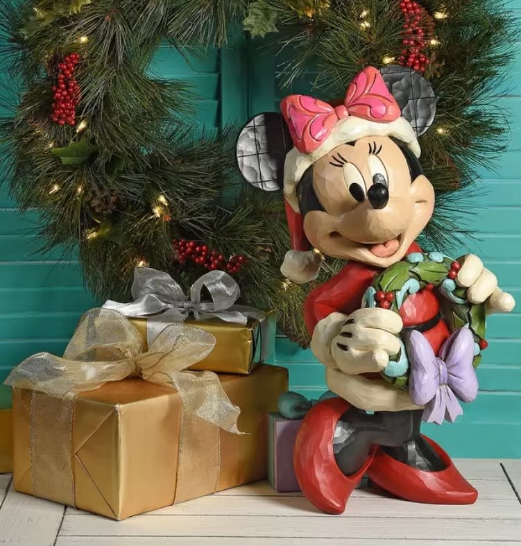 Figurine: Minnie Mouse - Santa Greeter