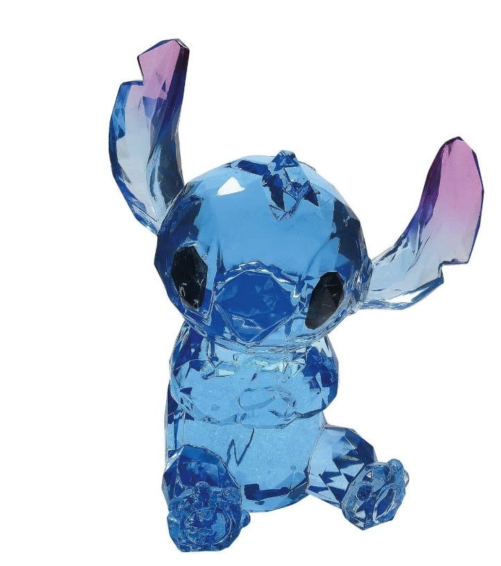 Statement Figurine: Stitch - Facet