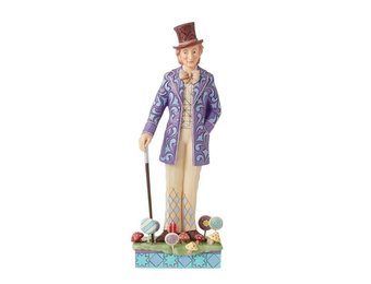 Figurine: Willy Wonka with Cane - Willy Wonka and the Chocolate Factory