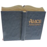 Figurine: Alice in Wonderland - Happy Unbirthday (Storybook)