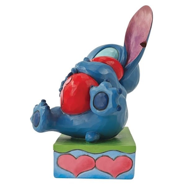 Figurine: Lilo & Stitch -Stitch Hugging a Heart