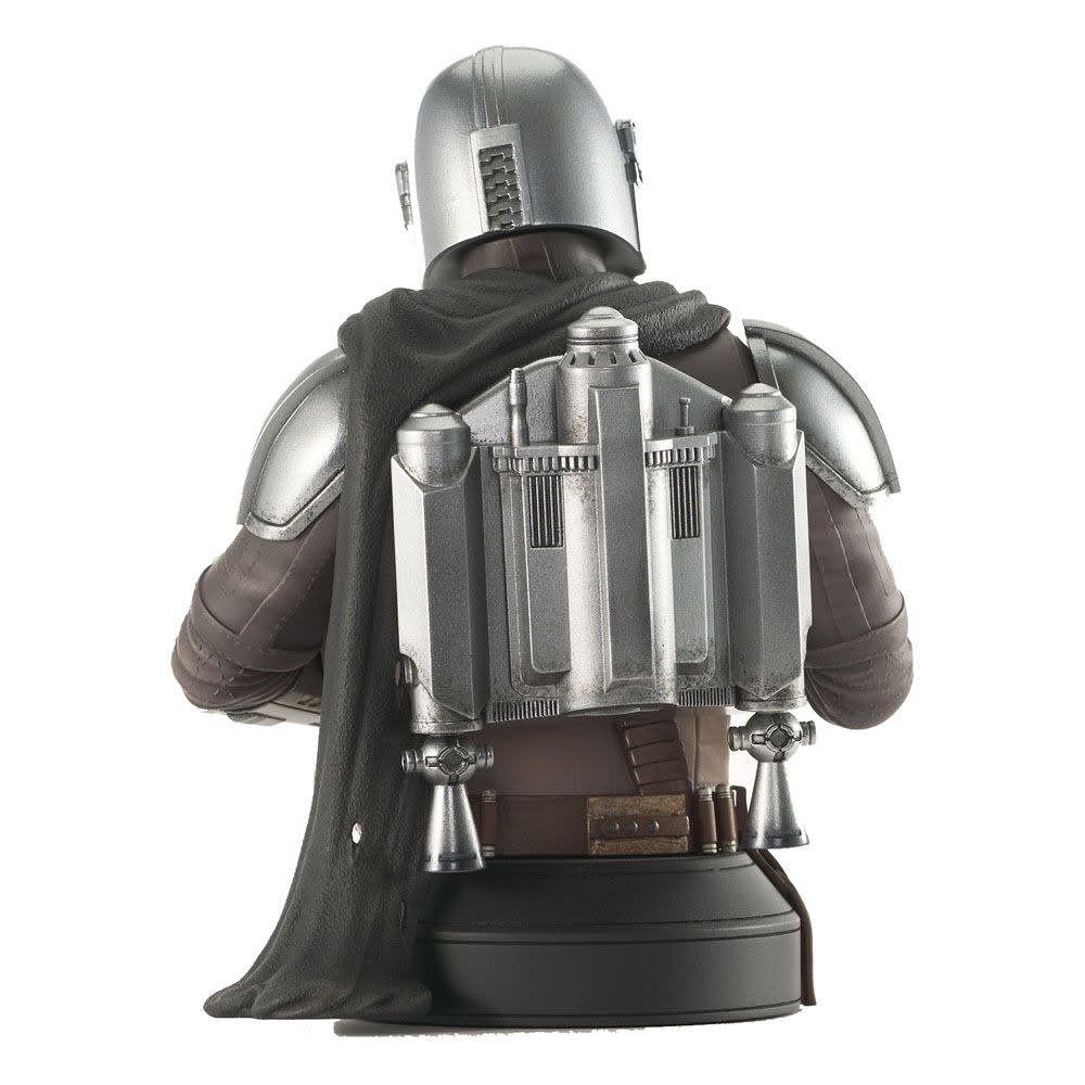 Bust: The Mandalorian with Grogu-The Mandalorian