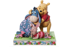 Event Figurine: Here Together, Friends Forever - Winnie the Pooh