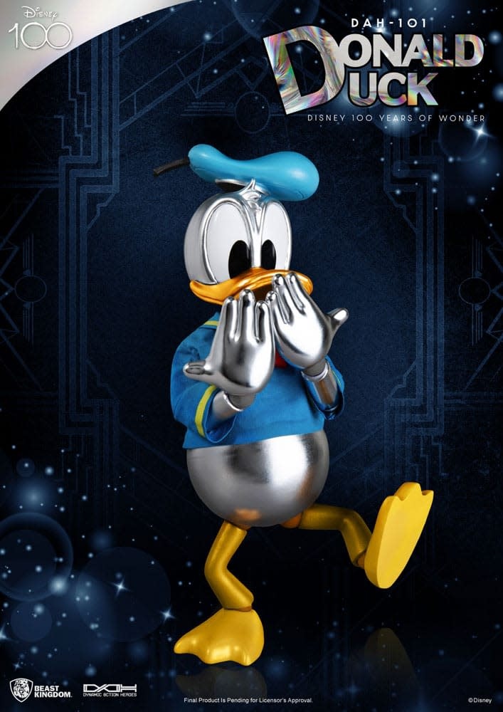 Figurine: Dynamic Donald Duck - 100 Years of Wonder