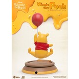 Figurine: Winnie the Pooh - Egg Attack Floating