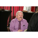 Event Figurine: Here Together, Friends Forever - Winnie the Pooh