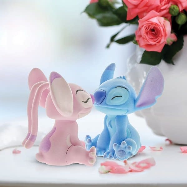 Figurines: Stitch & Angel - Flocked Kissing