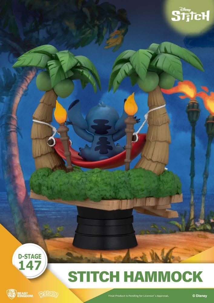 Figurine: Liilo & Stitch - D-Stage PVC Diorama Stitch Hammock 13 cm