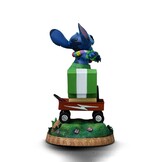 Figurine: Stitch (Hula) - Art Scale Statue - 17 cm
