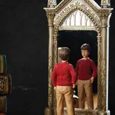 Figurine: Harry Potter - Harry's Reflection (the Mirror of Erised)