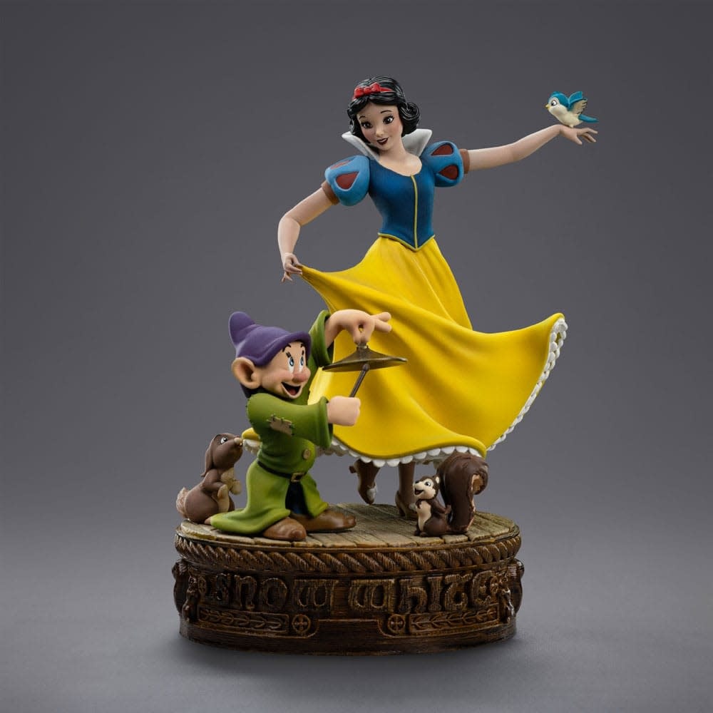 Figurine: Snowwhite and the Seven Dwarfs - Art Scale, Statue, 1/10, Snow White and Dopey, 21 cm