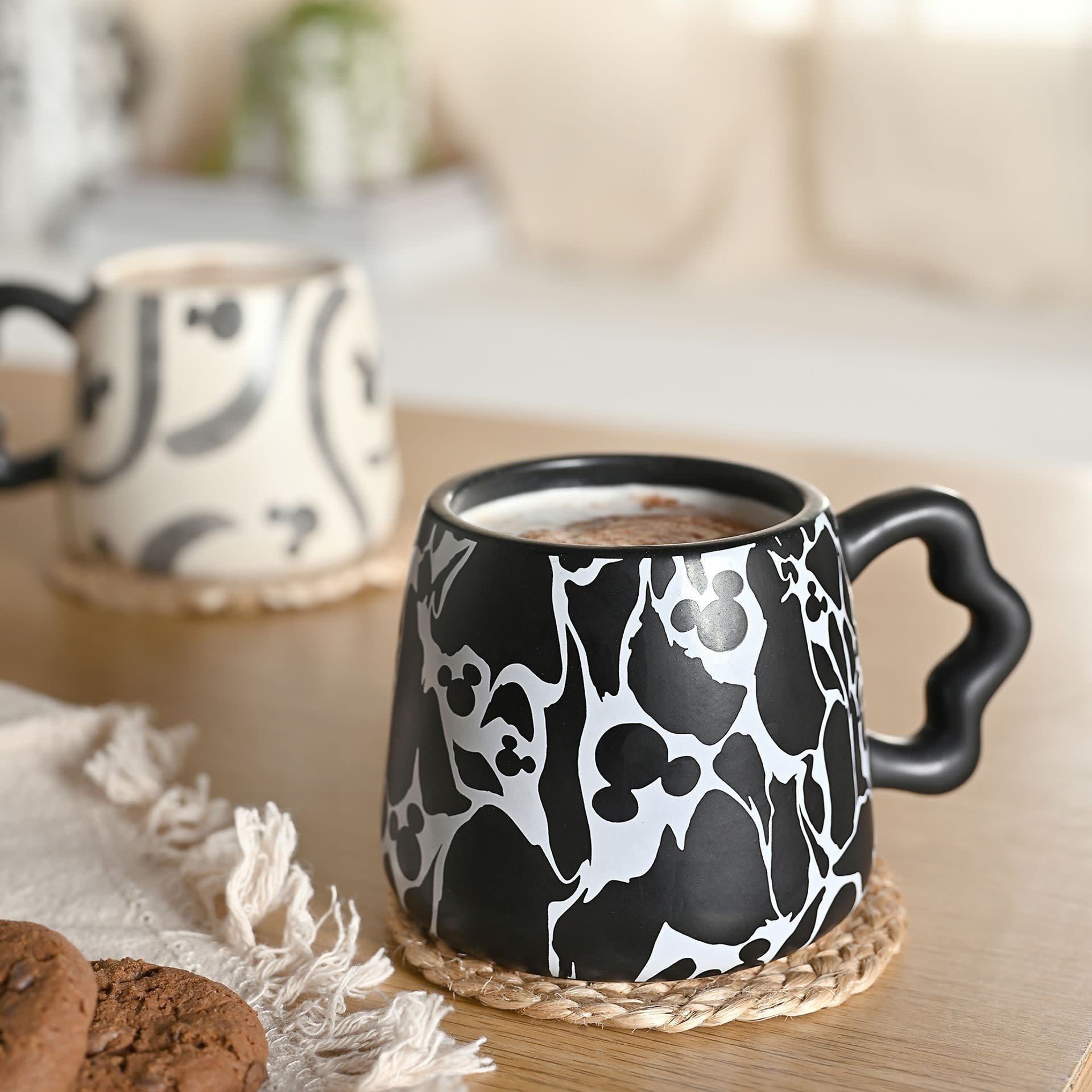 Beker: Mickey - Shapes Mug - Crackled Effect
