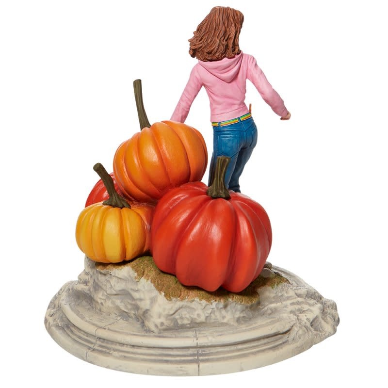 Figurine: Hermione Year Three