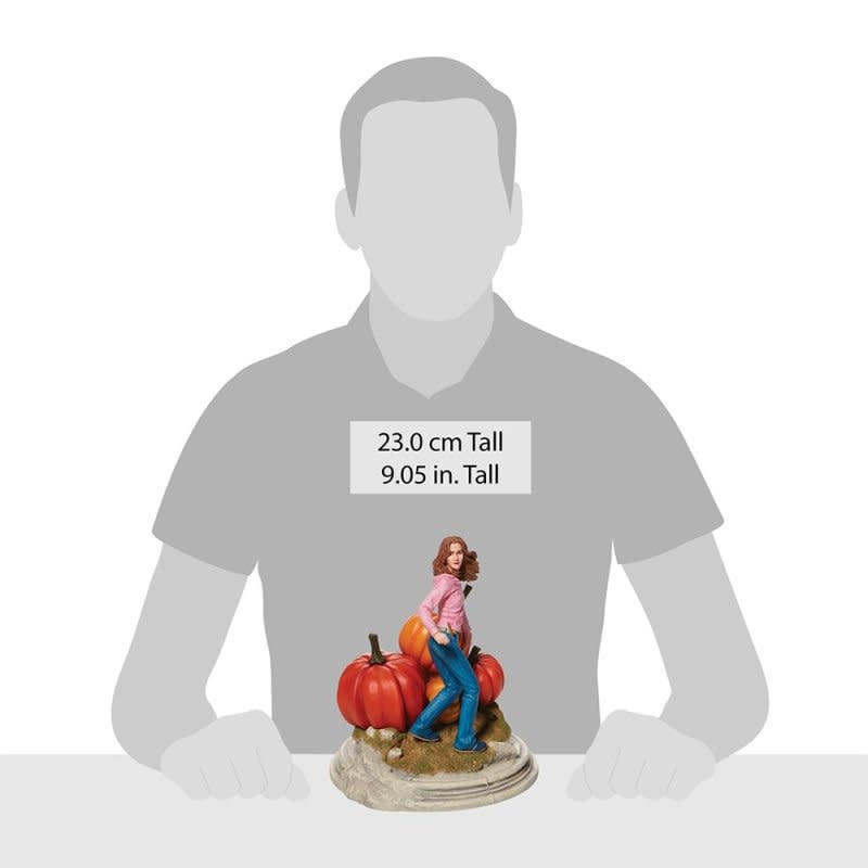 Figurine: Hermione Year Three