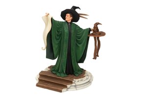 Figurine: Professor Minerva McGonagall
