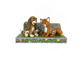 Figurine: An Unlikely Friendship (Fox & Hound)