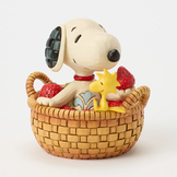 Figurine: Snoopy - Strawberries