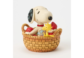 Figurine: Snoopy - Strawberries