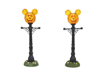 Mickey Mouse's Pumpkintown Street Lights