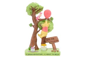 Figurine: Winnie & Friends  - A Grand Adventure Is About To Begin