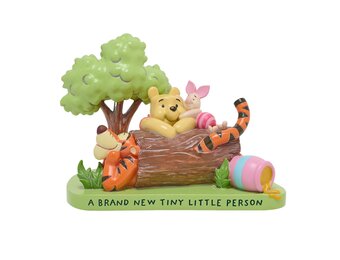 Figurine: Winnie & Friends  - A Brand New Tiny Little Person