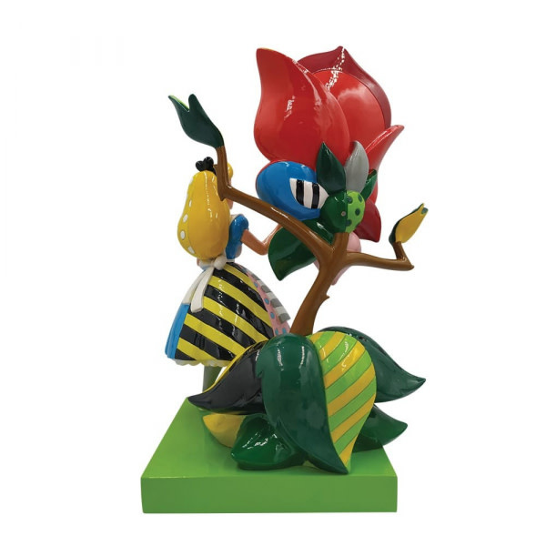 Figurine: Alice in Wonderland