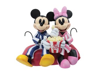 Figurine: Mickey and Minnie - Movie Night