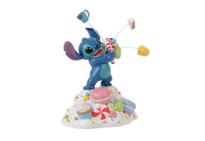 Figurine: Stitch - Orders it all