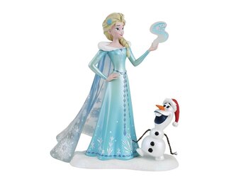 Figurine: Elsa and Olaf Figurine by Disney Showcase