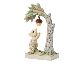 Figurine: Mouse with Acorn - White Woodland