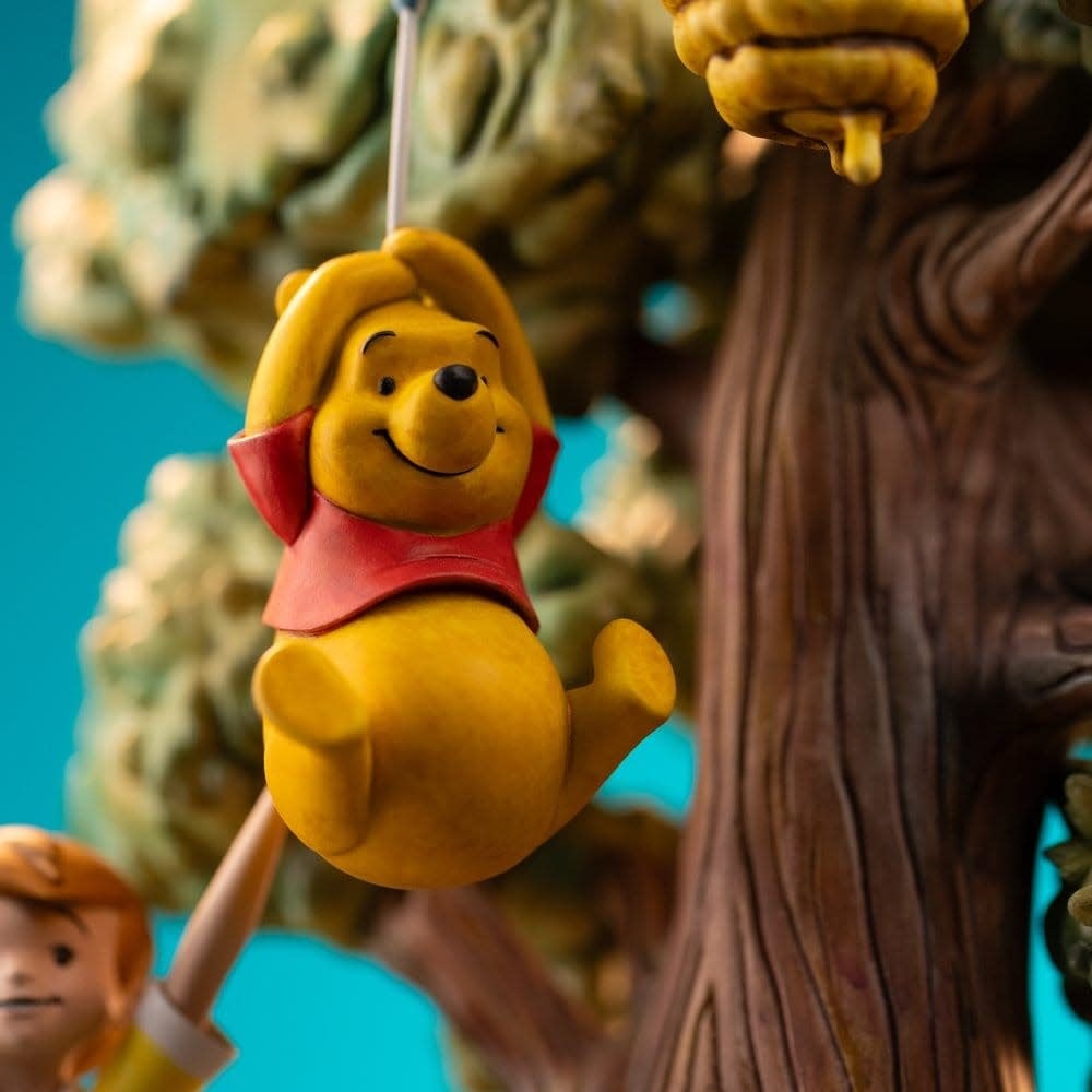 Figurine: Winnie the Pooh and Friends - Disney Classics Deluxe Art Scale Statue 1/10 (100th Anniversary) 31 cm