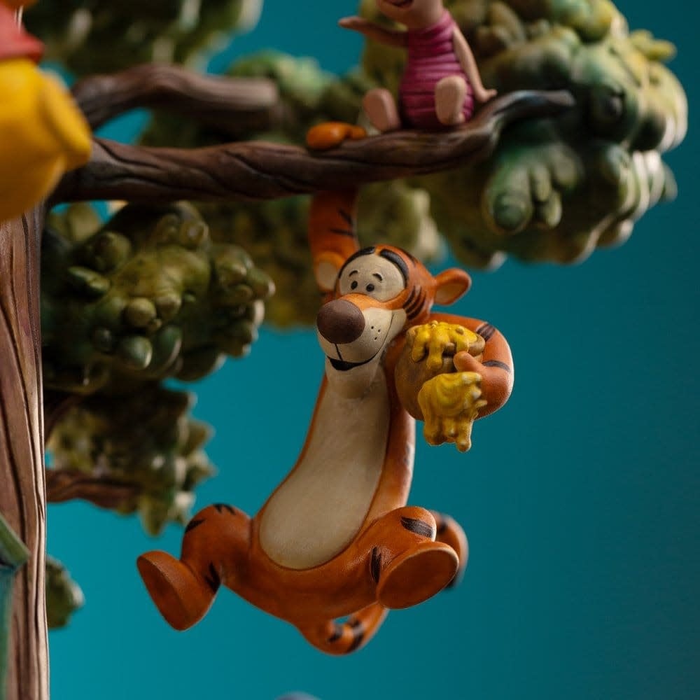 Figurine: Winnie the Pooh and Friends - Disney Classics Deluxe Art Scale Statue 1/10 (100th Anniversary) 31 cm