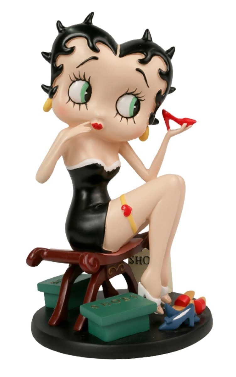Figurine: Betty Boop - Fitting Shoes Black Dress