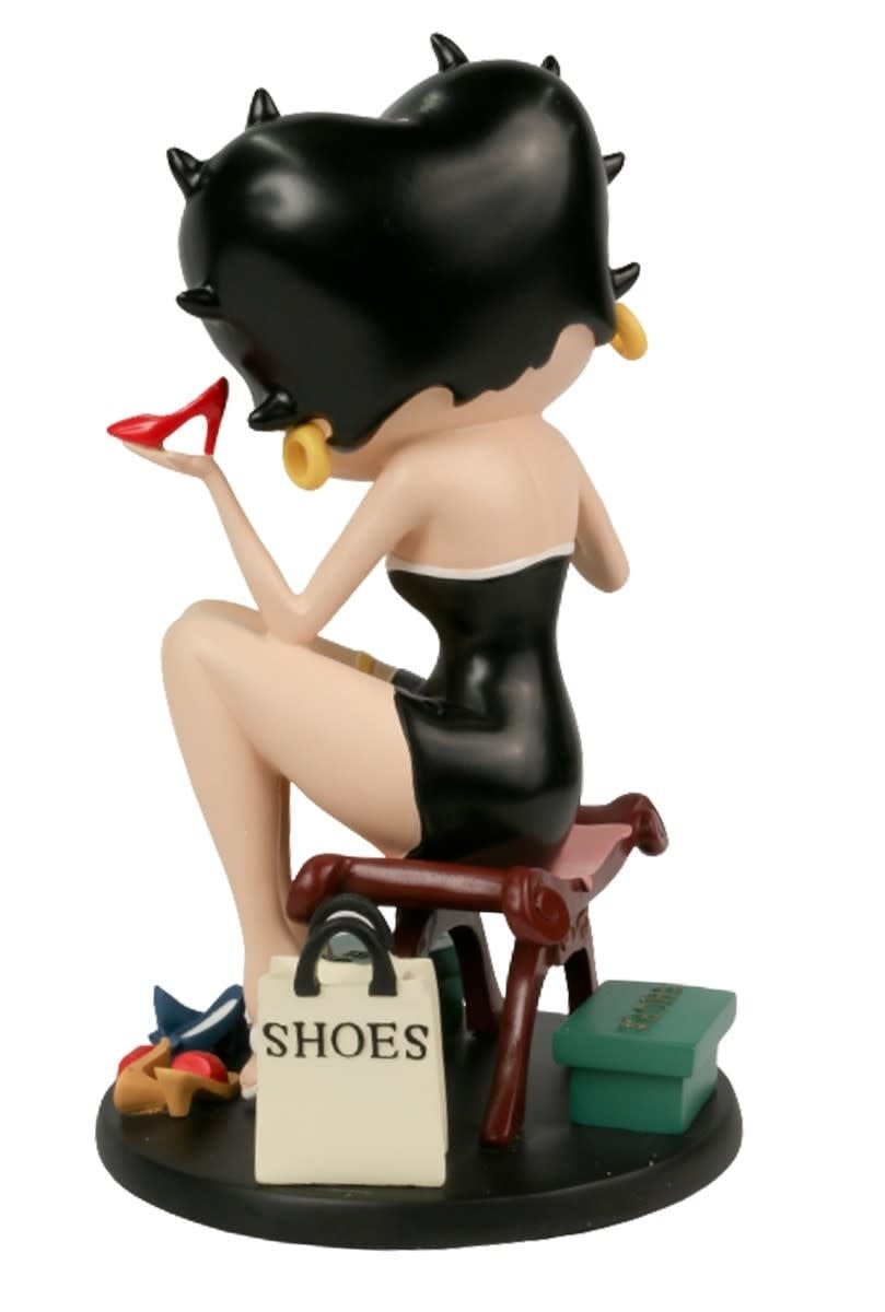 Figurine: Betty Boop - Fitting Shoes Black Dress