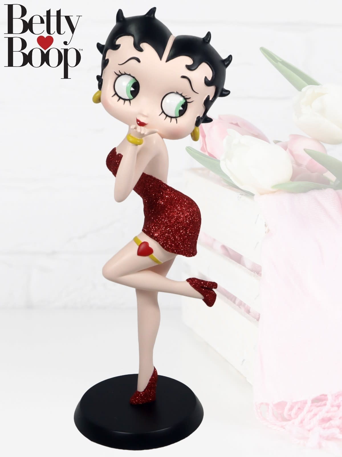 Figurine: Betty Boop - Blowing Kiss Red Glitter Dress