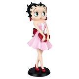 Figurine: Betty Boop Holding Red Heart