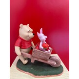 Figurine: Collecting - friends along theway